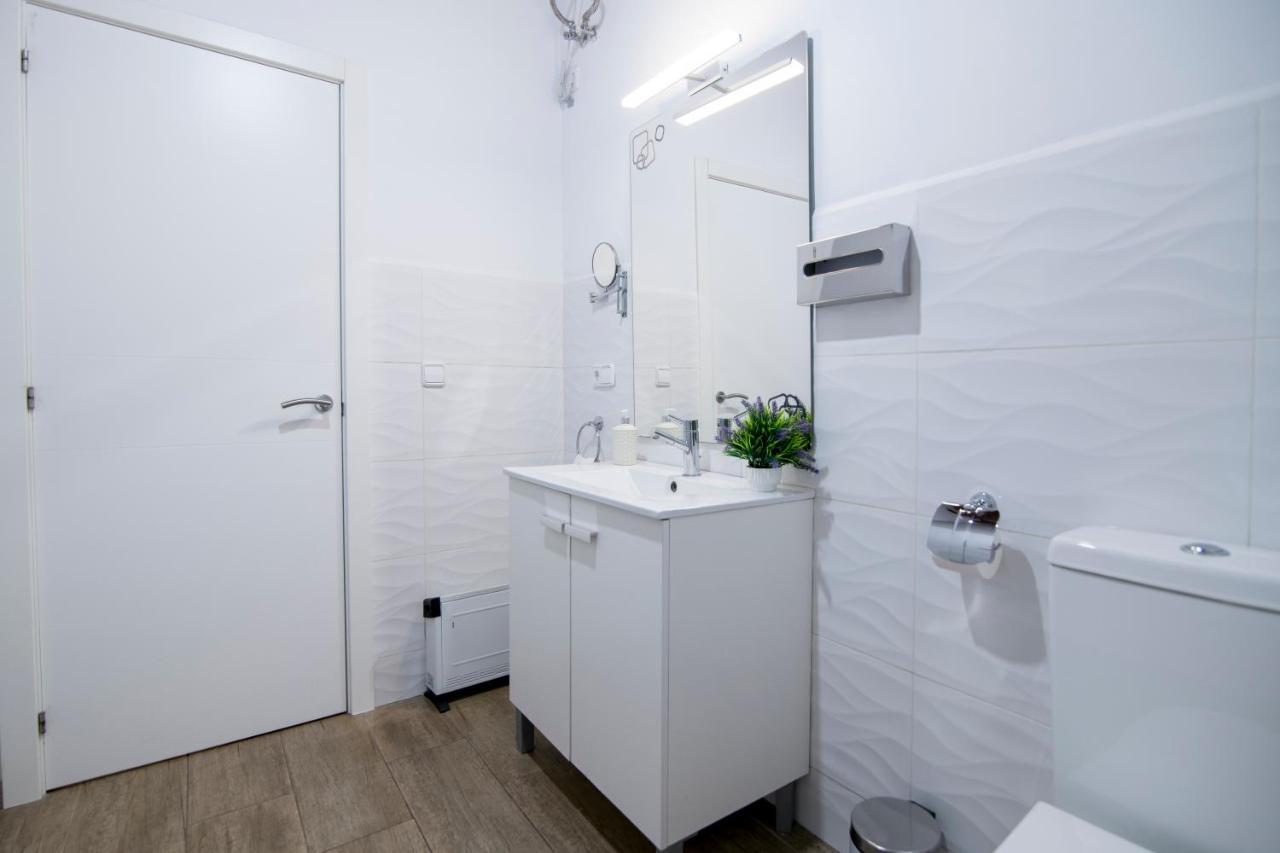 Cozy Duplex Apartment 1 Step To City Center Selfcheckin! Valencia Buitenkant foto